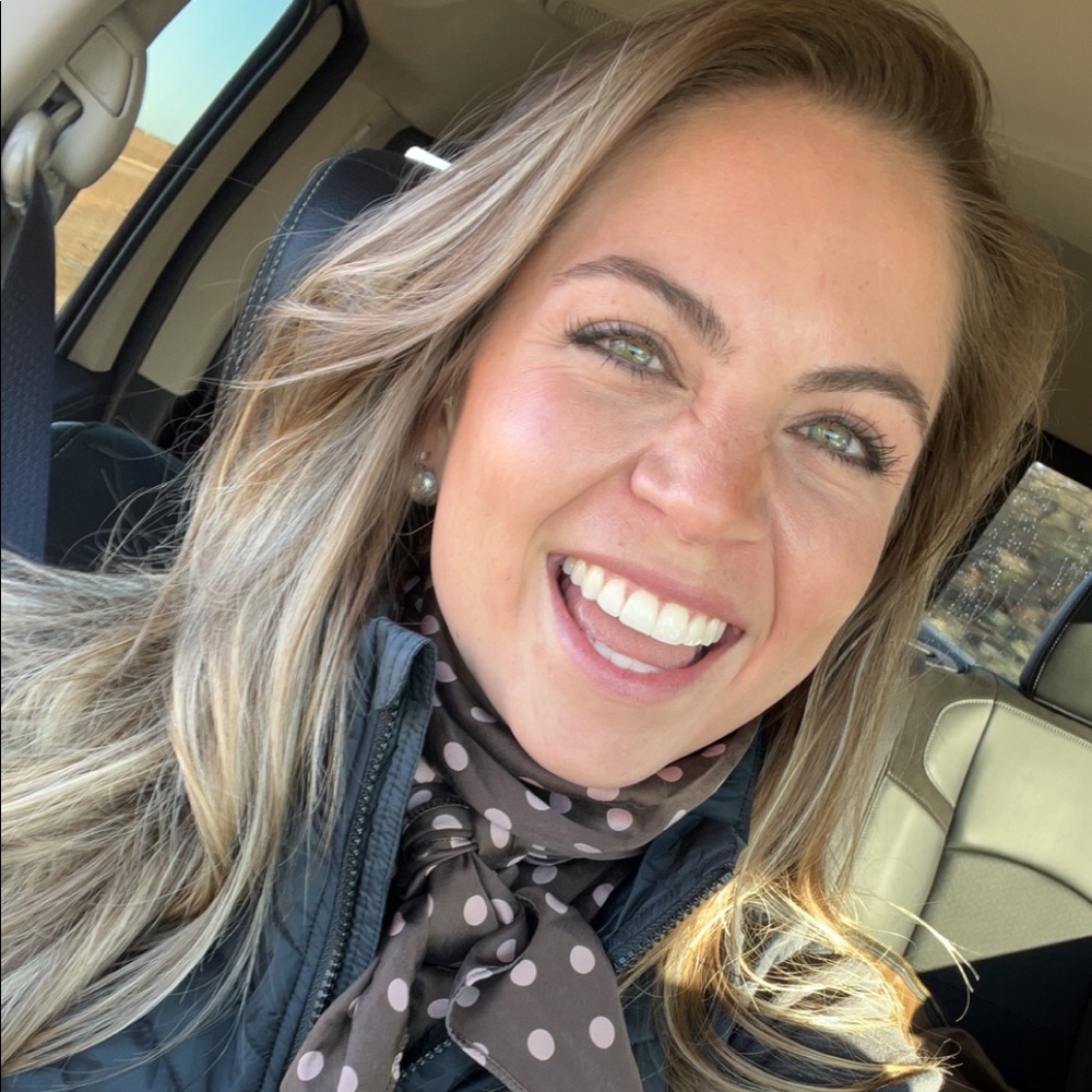 Meet your Posher, Sarah Beth